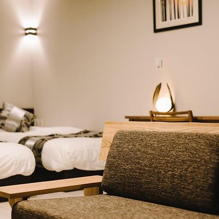 Aparthotel Grand Base Karatsu Ekiminami Esterno foto