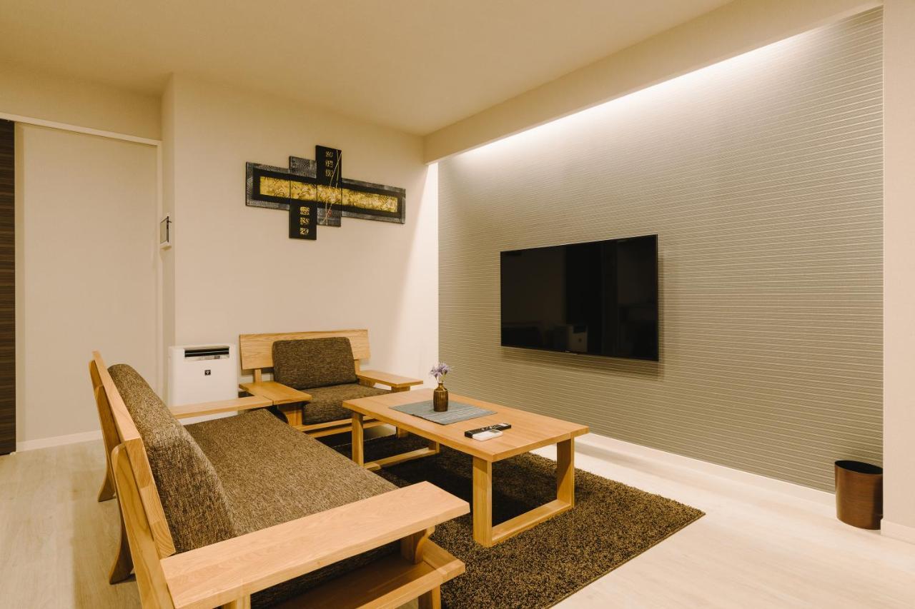 Aparthotel Grand Base Karatsu Ekiminami Esterno foto