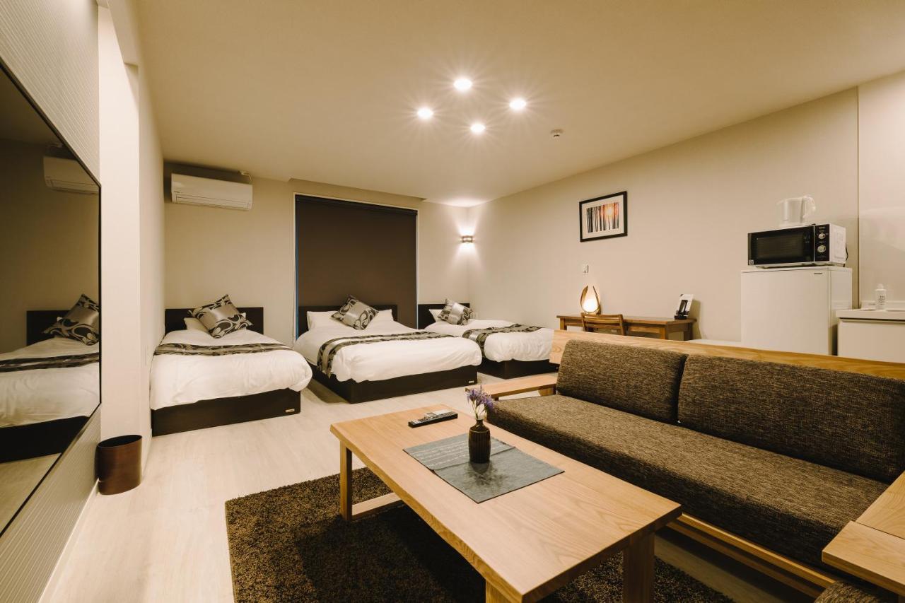 Aparthotel Grand Base Karatsu Ekiminami Esterno foto