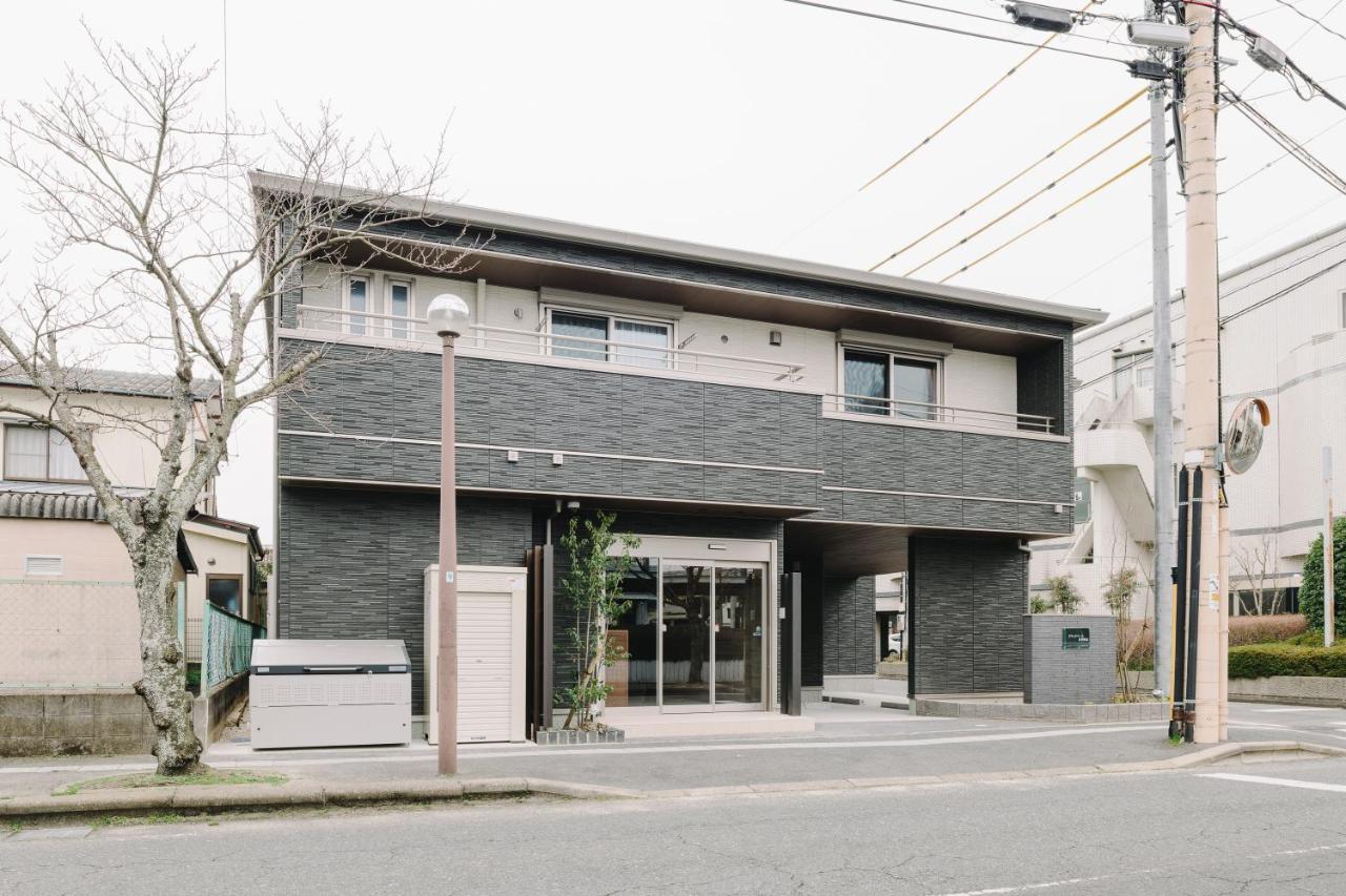 Aparthotel Grand Base Karatsu Ekiminami Esterno foto